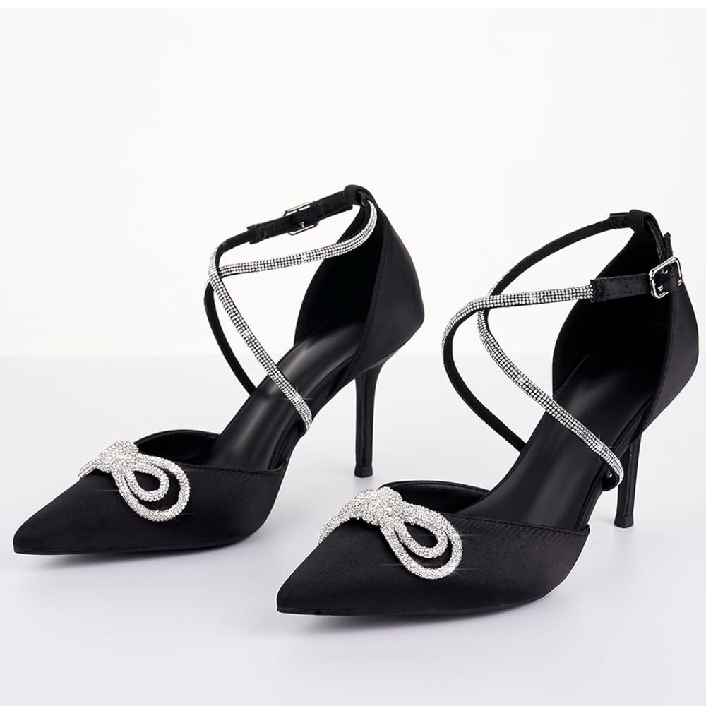 NWT Women's Rhinstones Bow Heels Closed Toe Strappy Shoes